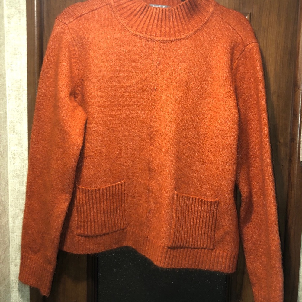 Marled-United Clothing Size Large Burnt Orange